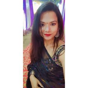 Meet your Posher, Komal